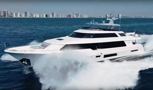 Westport Yachts Offshore