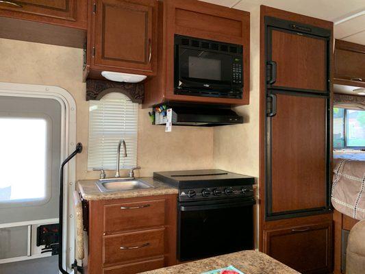 Road Trippin' RV Rentals