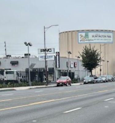 The dealer which you need to avoid.. no service here. they only want your but not ready to provide service for your money.