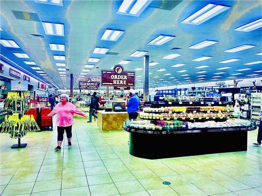 "Oh what a wonderful Buc-ee's world"