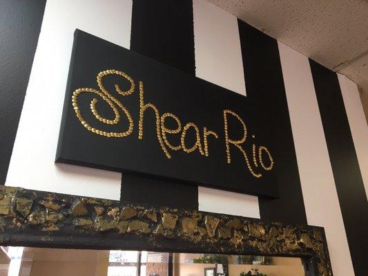 Shear Rio's new salon. So posh!