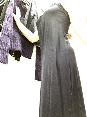Maxi (navy blue) missing belt. 99¢