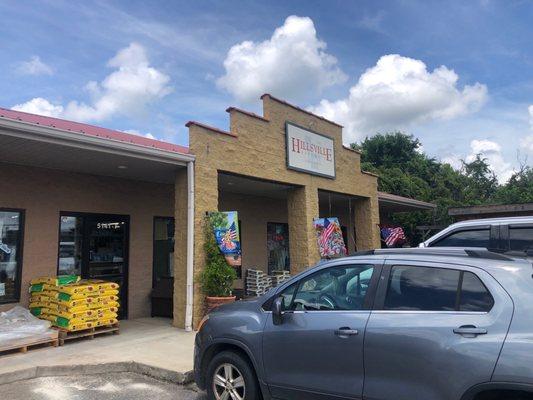 Hillsville Hardware