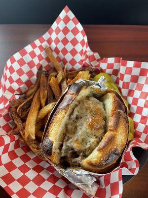 Mama T's Italian Eatery