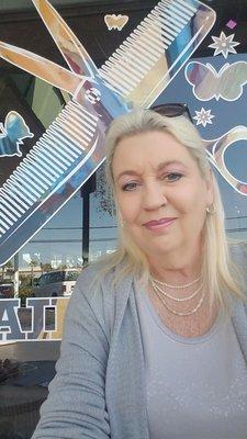 Great Lengths Hair Design