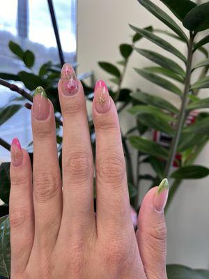 Diane did a great job on the design on my daughter's nails. Her art work is great.