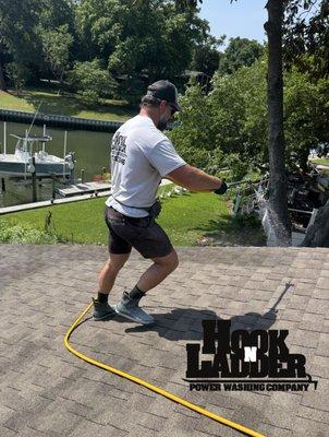 Hook N Ladder Power Washing
