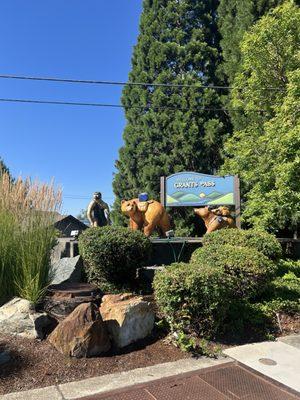 Grants Pass Visitor Bureau
