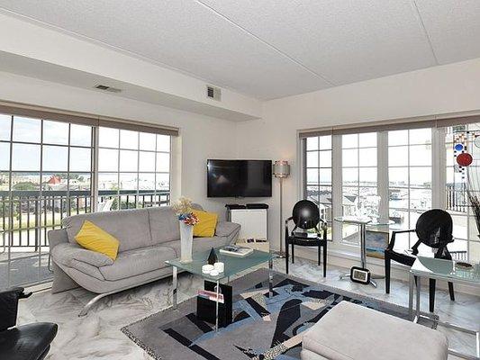 Jim Thompson - Coldwell Banker Realty