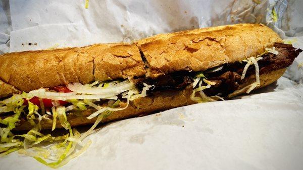 Roast beef grinder with everything