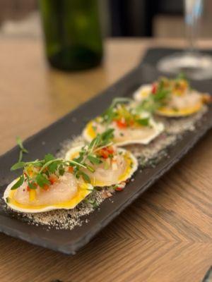 Callo Ceviche $22 scallops, aji amarillo vinaigrette, bell pepper, red onion, olive oil