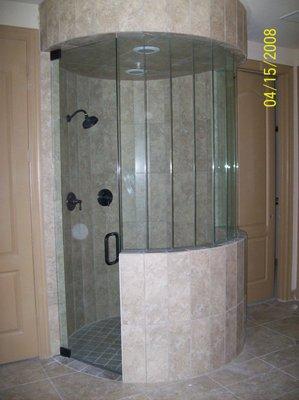 Hollenshead Glass & MIrror