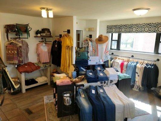 We are a small women's boutique and hair salon. You can find clothes, accessories, shoes and gifts.