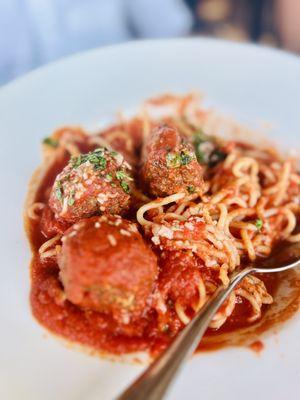 Enzo's Bistro and Bar