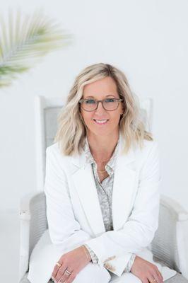 Lindsay Renier, Attorney at Law