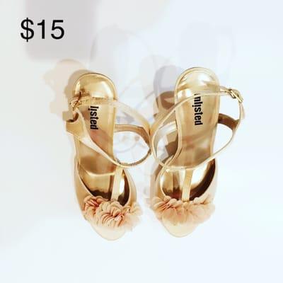 Red Tag Boutique Shop