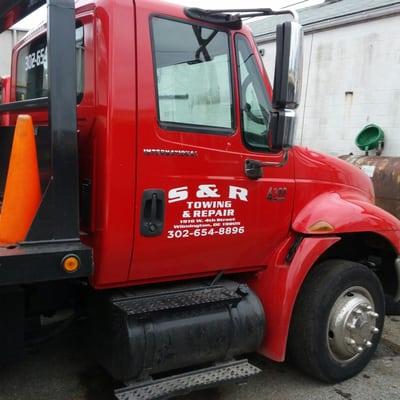 S N R TOWING