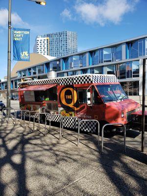 The Q Food truck