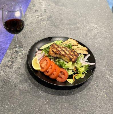 Grilled Salmon Salad