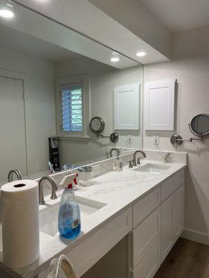 Claudia’s Cleaning Service