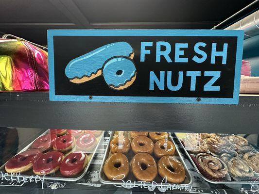D's Nutz Donuts