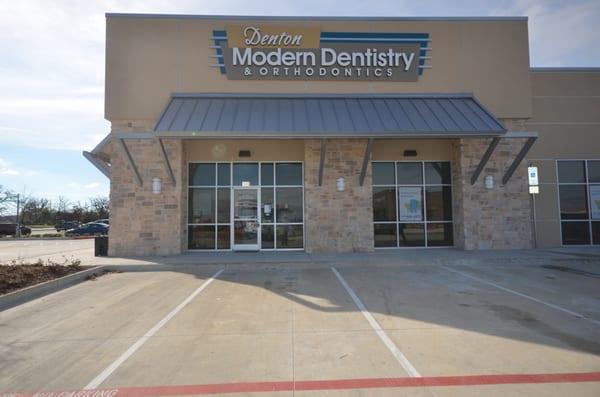 Looking for a family dentist in Denton , TX? You have come to the right spot!