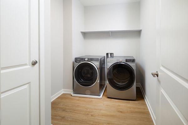 Avalon W Squared - Princeton Junction