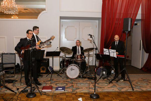 RON HARRIS Music Group