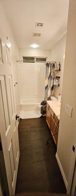 Before of Full Bathroom