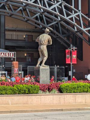 Stan Musial Statue, Saint Louis