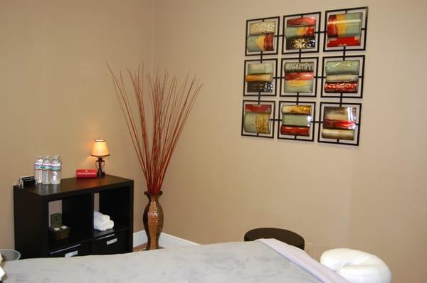 Soft lighting, memory foam, fleece padded, heated table.