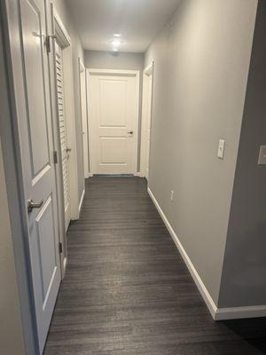 Hallway clean on a 3 bd
