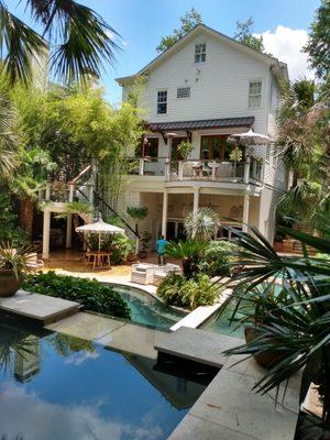 Lupo's Professional Window Cleaning Service