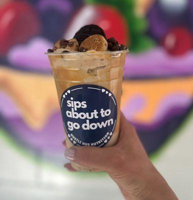 Peanut butter cookie dough smoothie... only 200 calories!