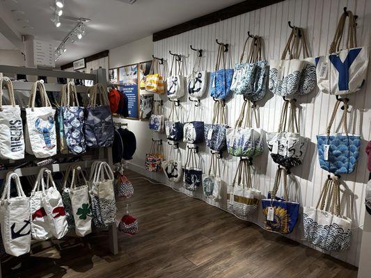 Reusable Wine Bags & Handbags