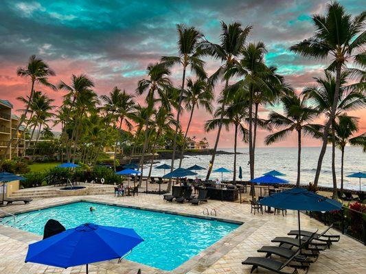 Aston Kona by the Sea