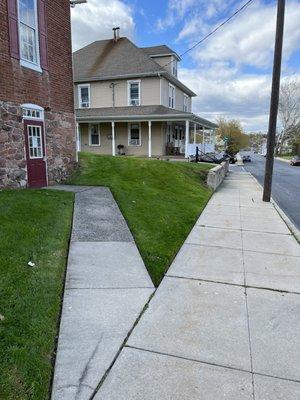 Lawnbros LLC