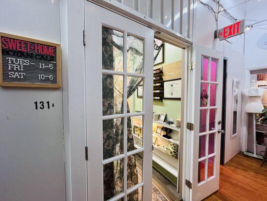 Sweet Home Botanicals & Aromatics