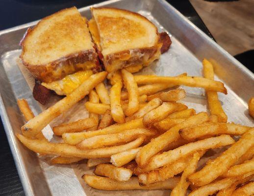 Signatures at Bayside