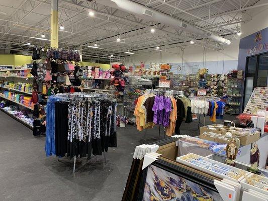 Omg tones of stuff new business they have everything ,grate deal Comes and check