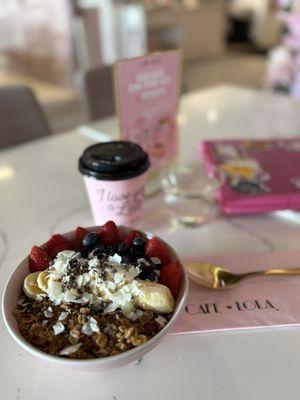 Acai Bowl and matcha