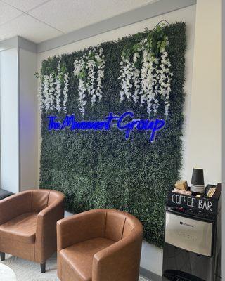 617 Living - Compass