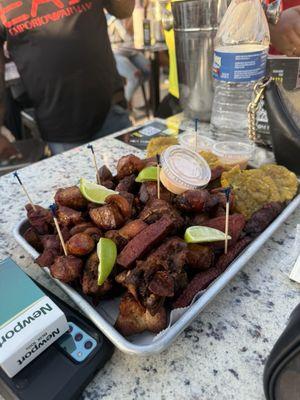 Room 1701 Restaurant & Lounge