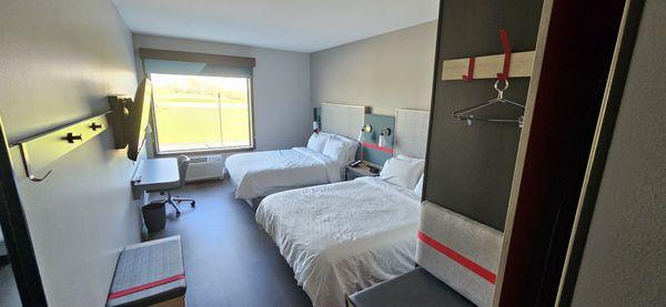 Avid Hotels Lancaster