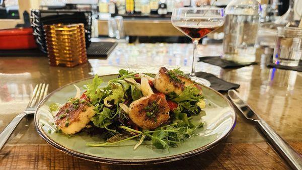 Salad w Sea Scallops
