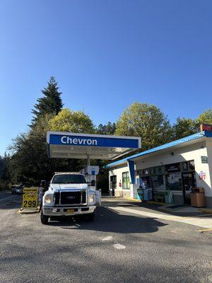 Ev’s Hi-Tech Towing & Auto