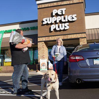 Pet Supplies Plus