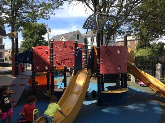 Rossmore Stedman Playground