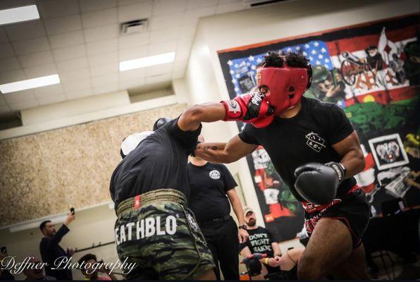 Mando landing a good shot!