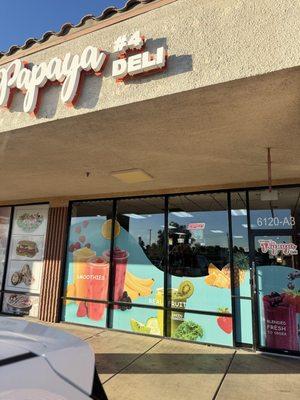 La Papaya Deli